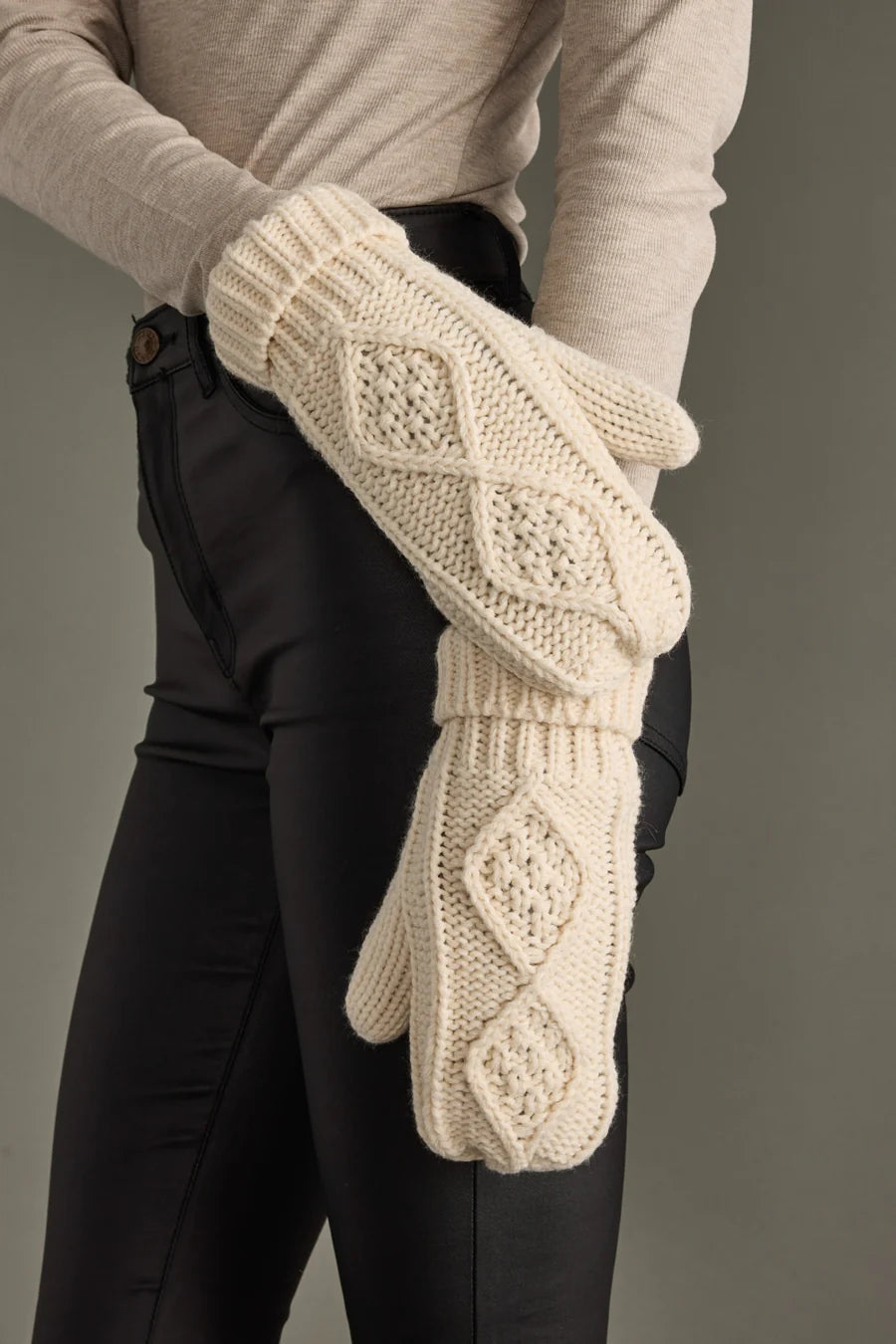 Beige Cable Knit Mittens – Fleece Lined Winter Gloves | Holiday Gift